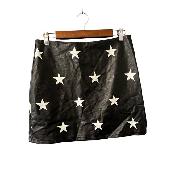 Star Print Faux Leather Mini Skirt With Back Zipper LARGE - Picture 2 of 5